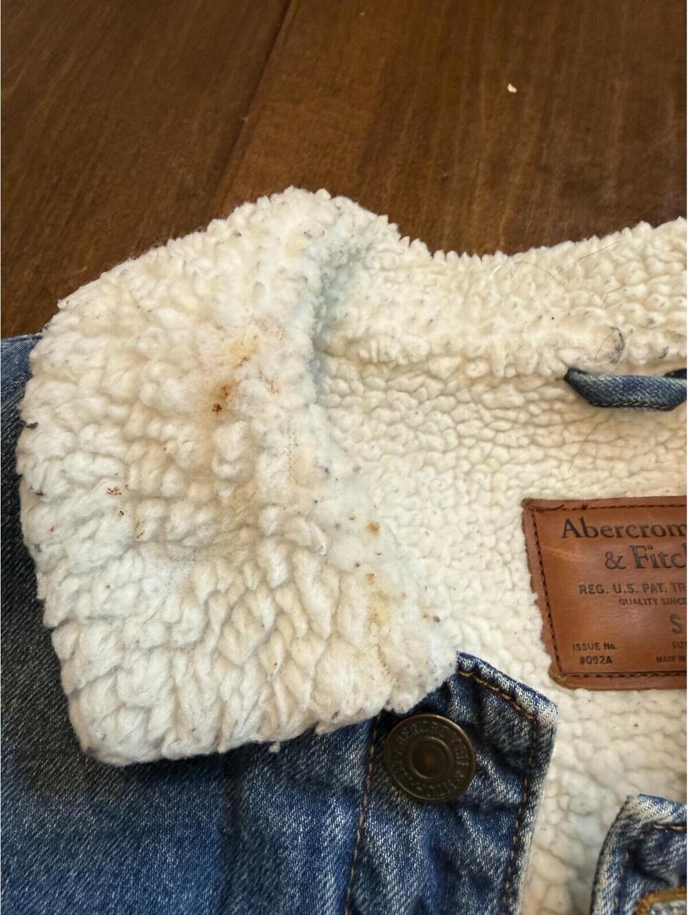 Abercrombie & Fitch Sherpa Lined Denim Trucker Jacket Unisex Y2K Vintage Style - Picture 3 of 6